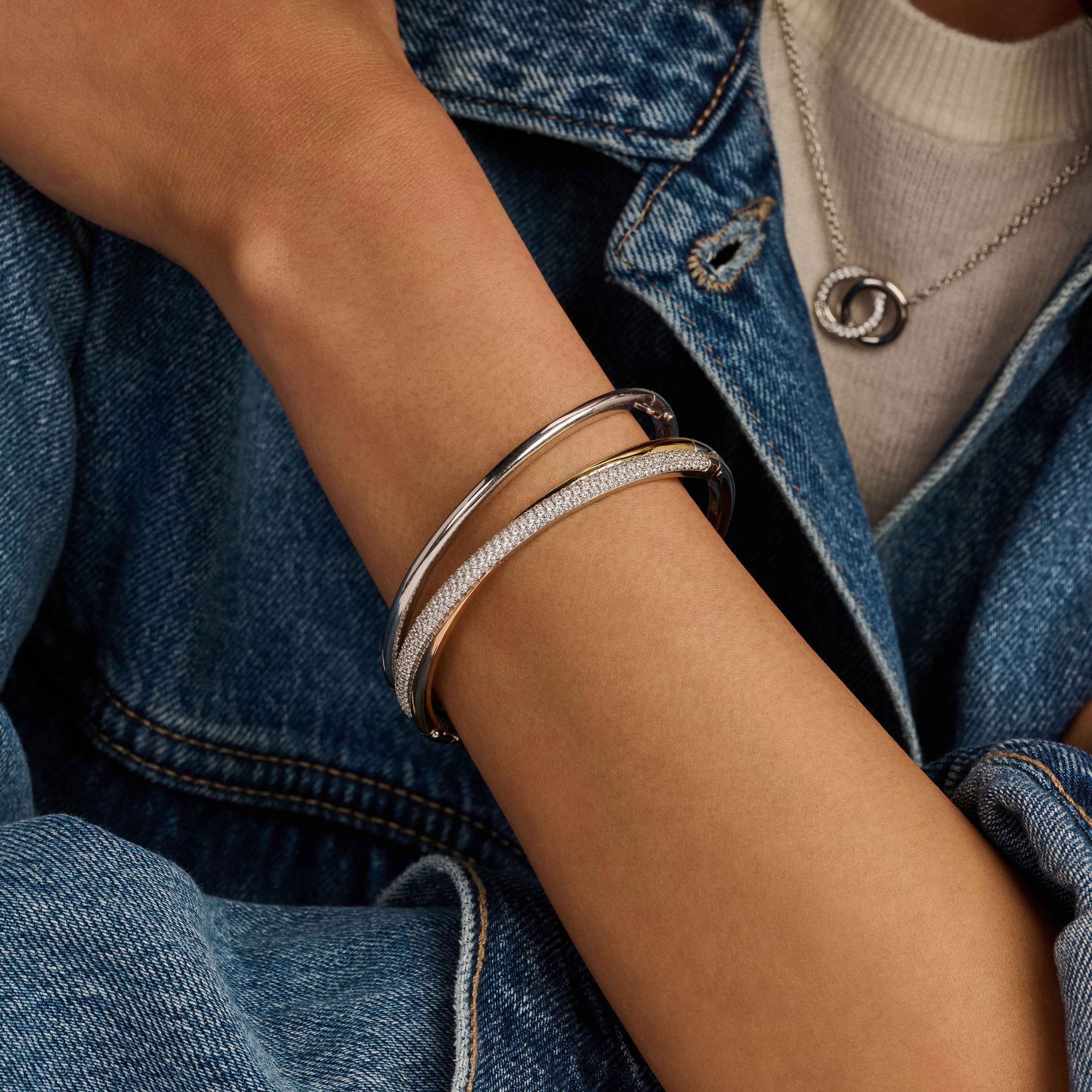 Tricolor Zirkonia Bangle - Image 7