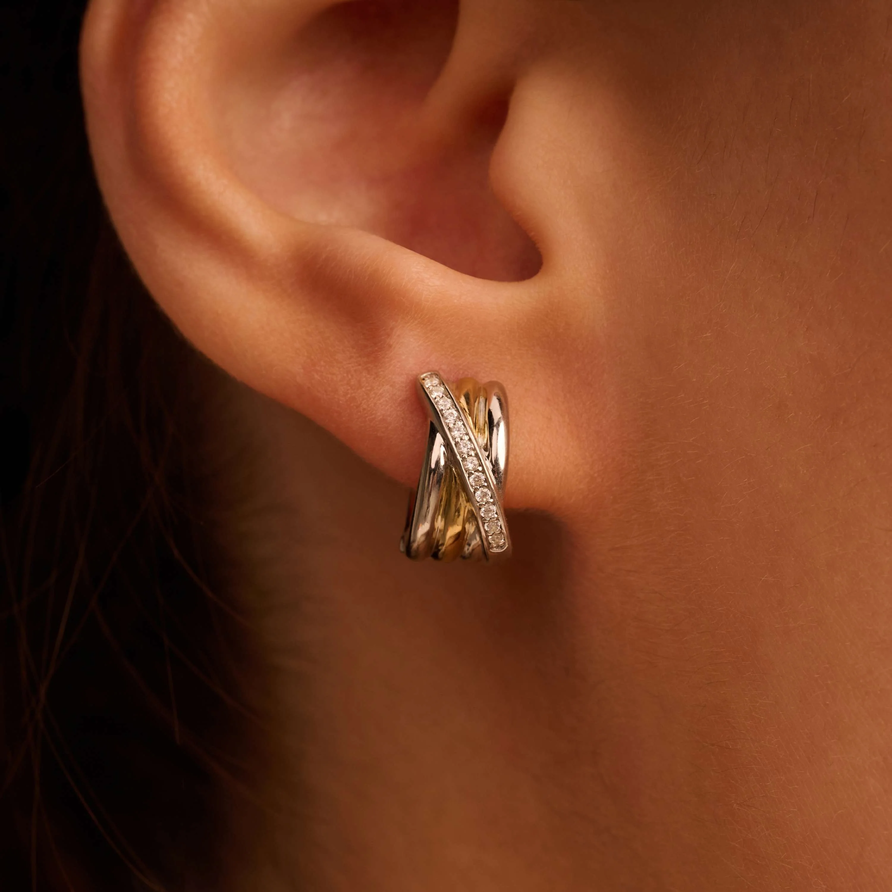Zirkonia Crossover Hoops - Image 9
