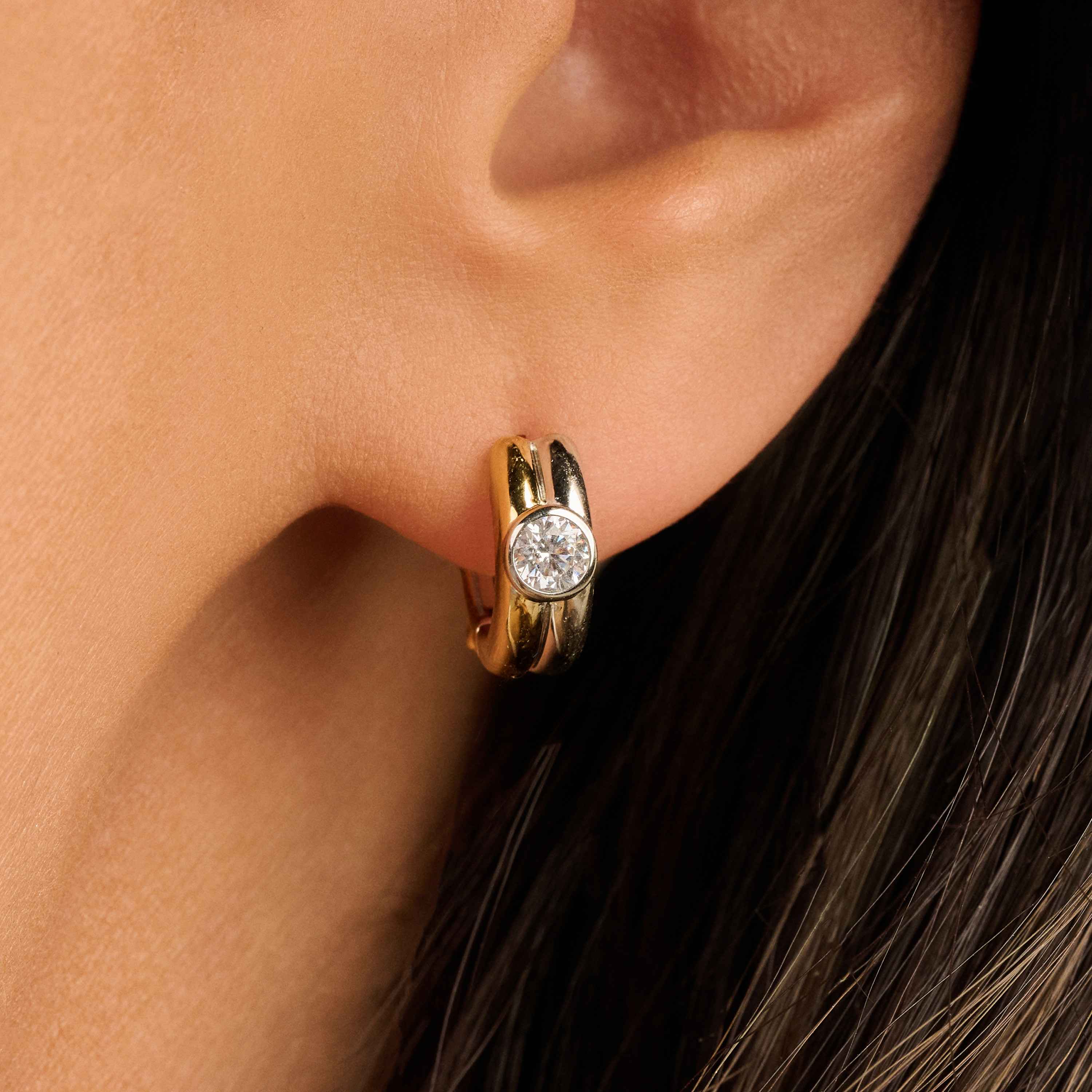 Double Ring Hoops met steen - Image 9