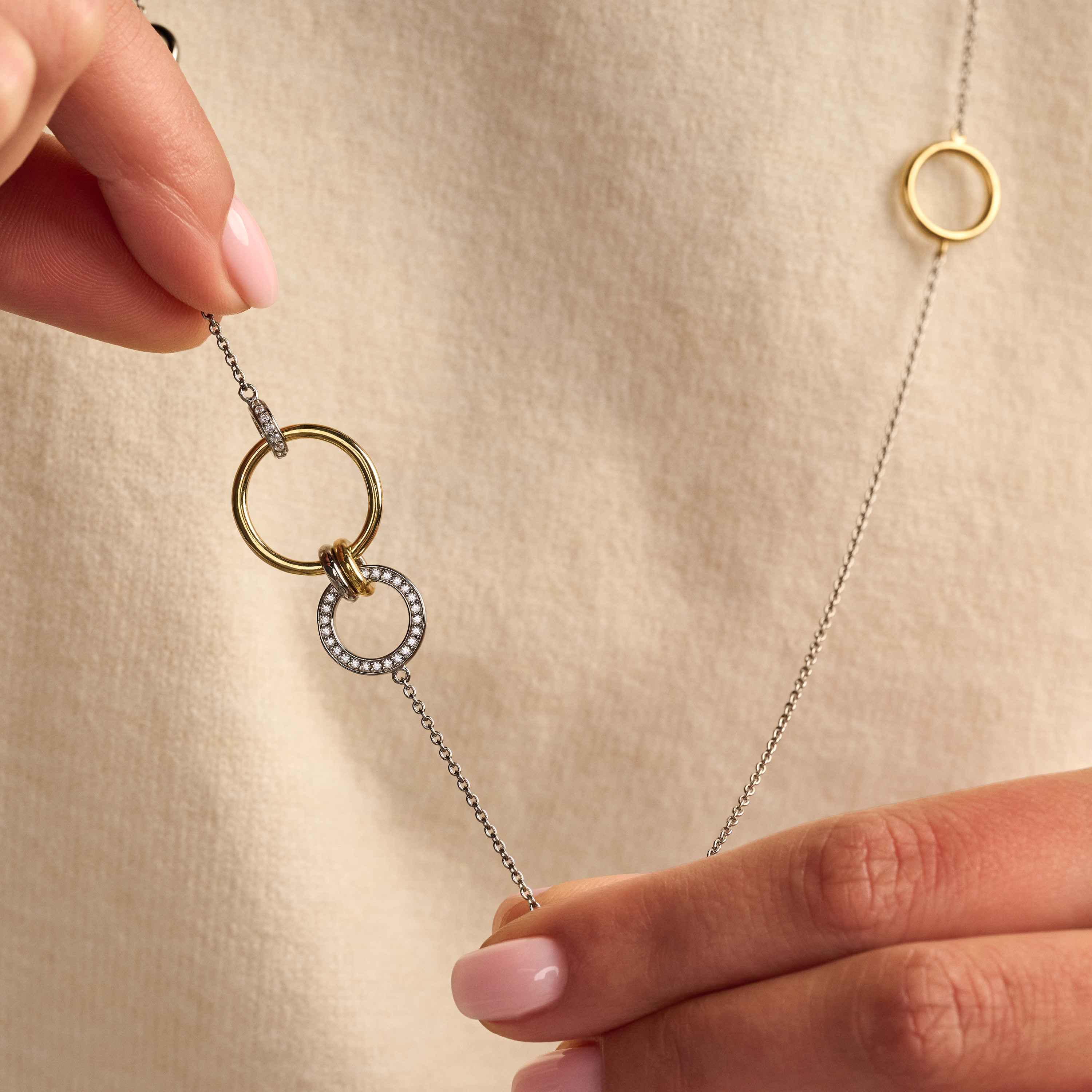 Cirkel Connected Charm Ketting - Image 8