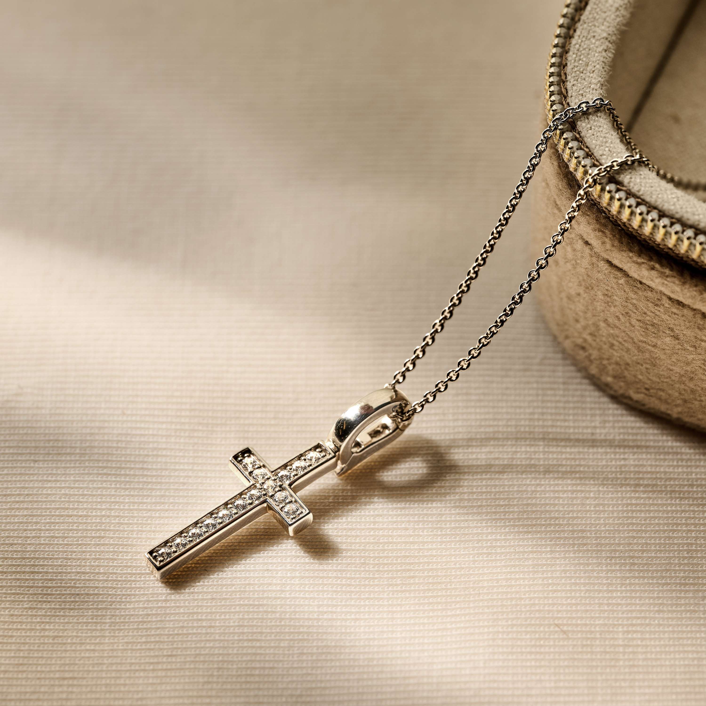 Faith Ketting met hanger - Image 9