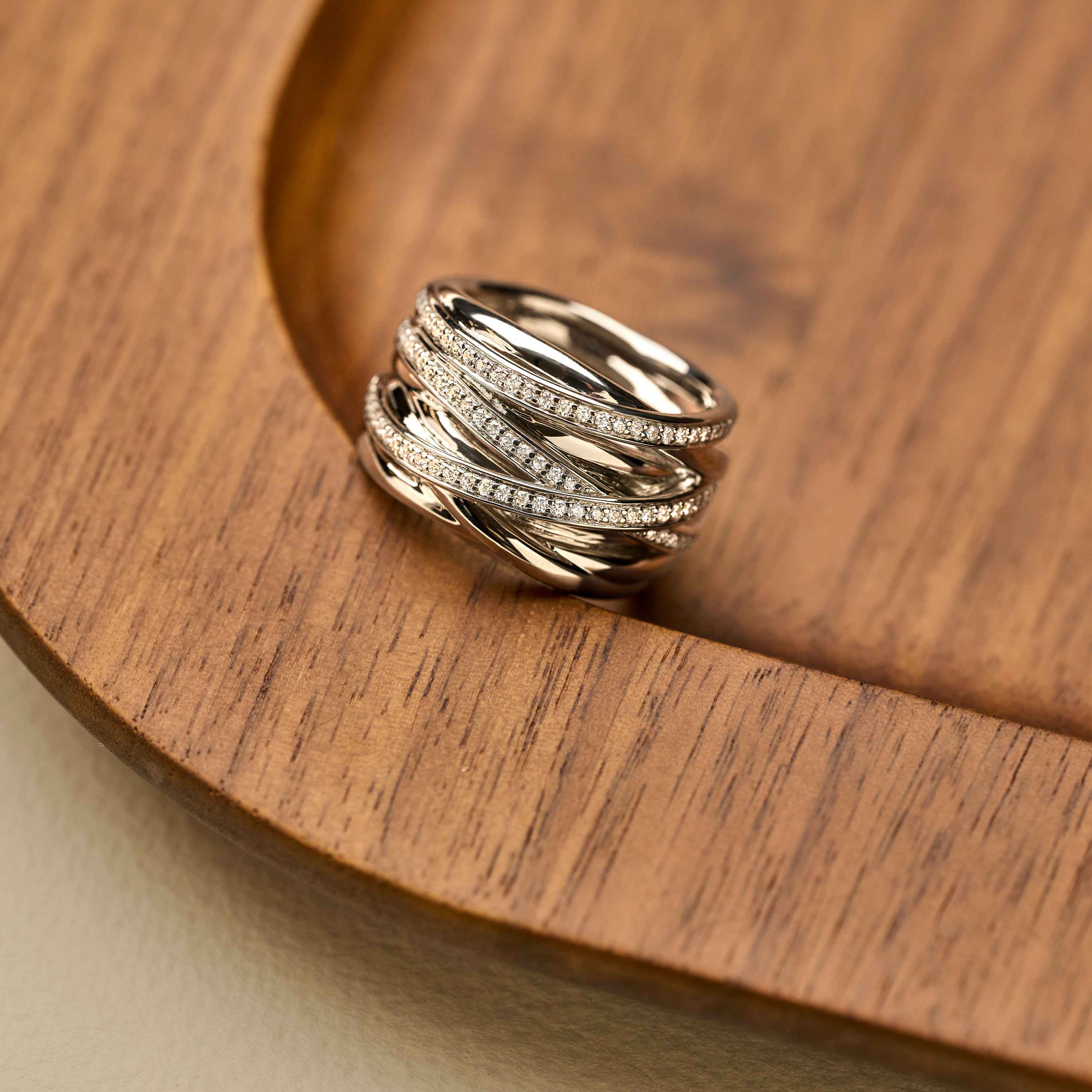 Zirkonia Crossover Ring - L model - Image 9