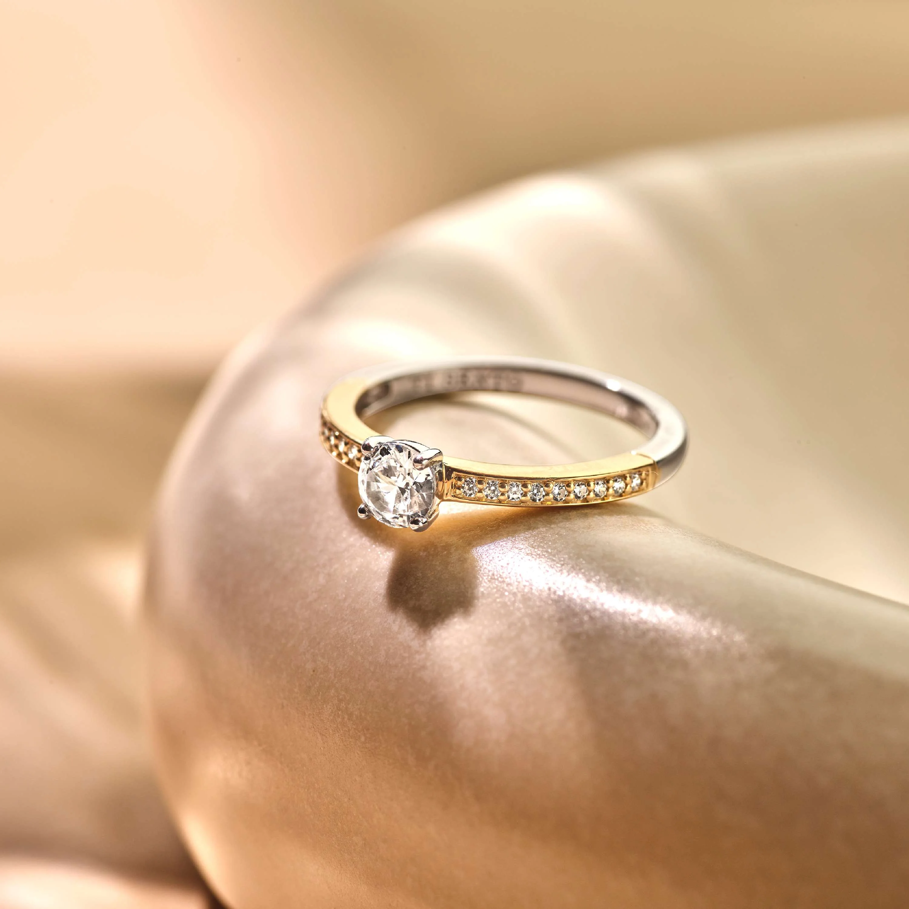 Classic Zirkonia Ring 5mm - Image 8