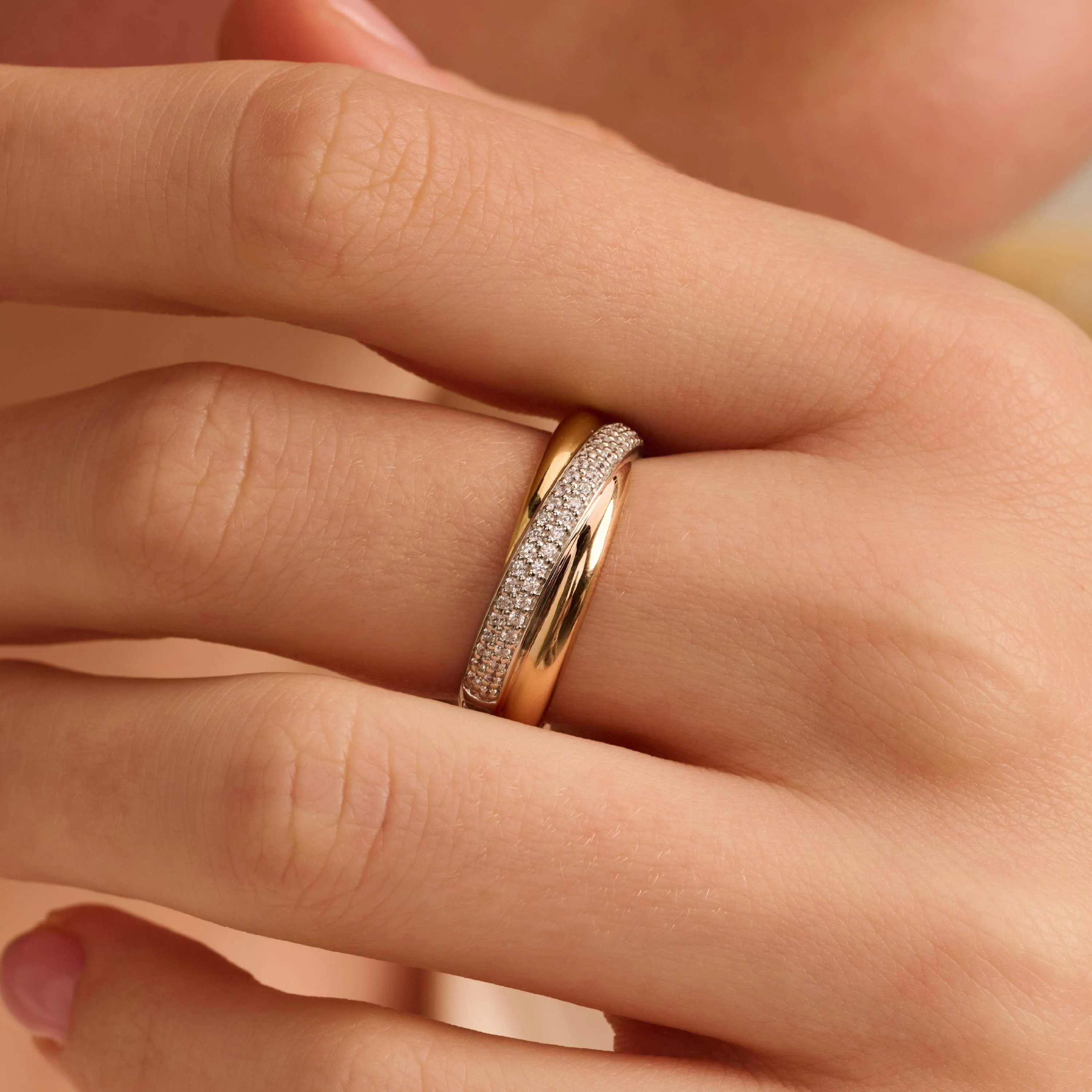 Tricolor Zirkonia Crossover Ring - S model - Image 9