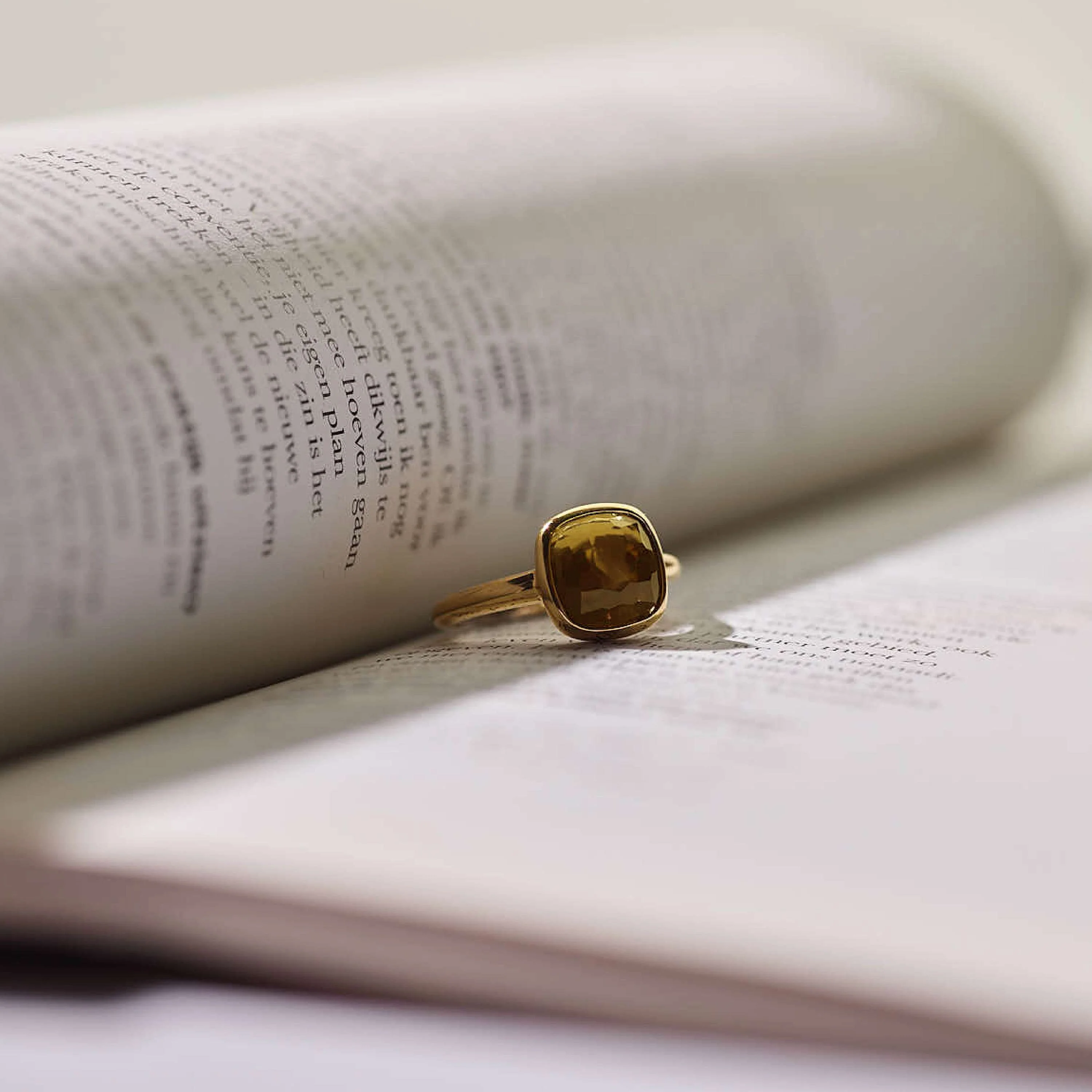 Kaki Cushion Ring - Image 10