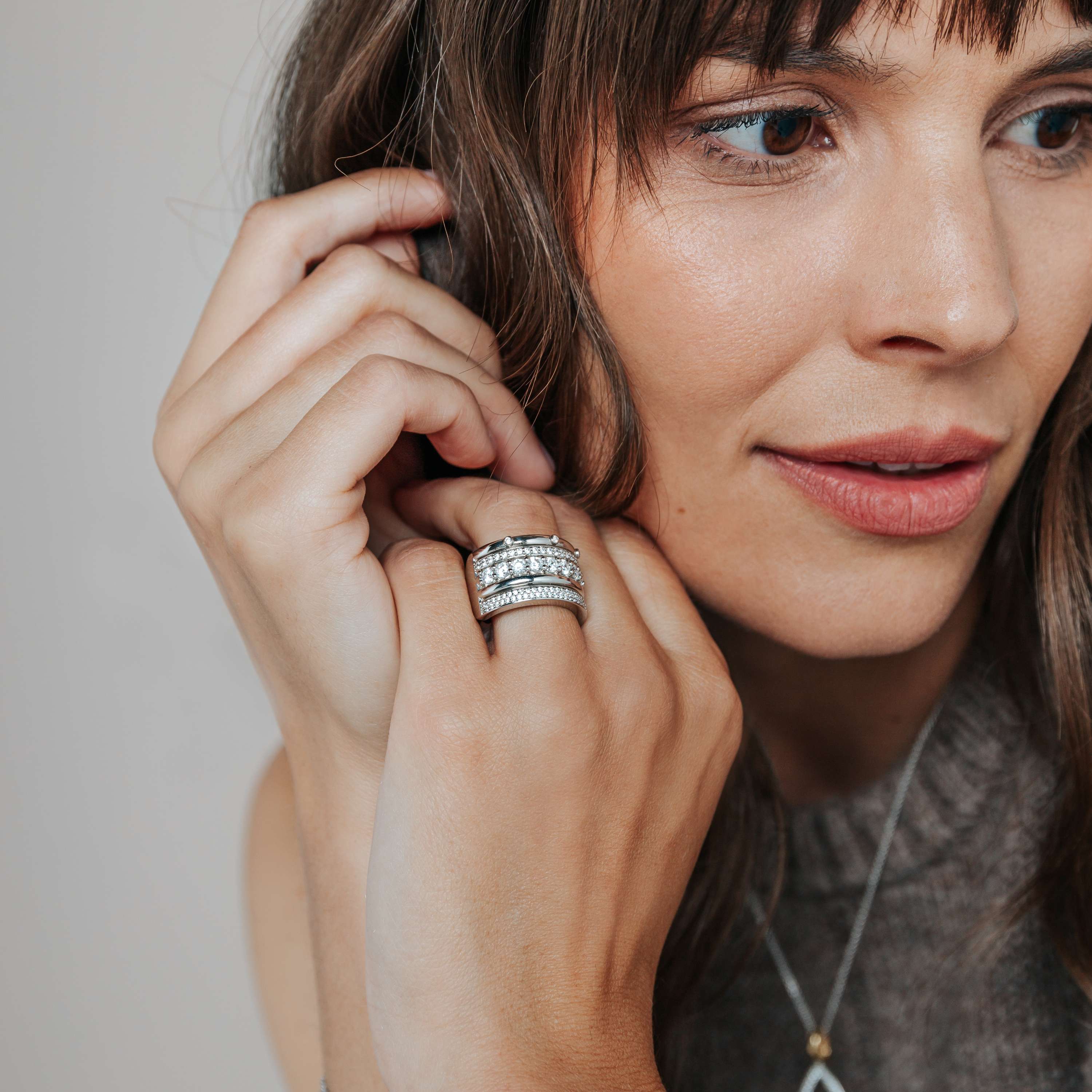 Classic Layered Zirkonia Ring - L model - Image 5